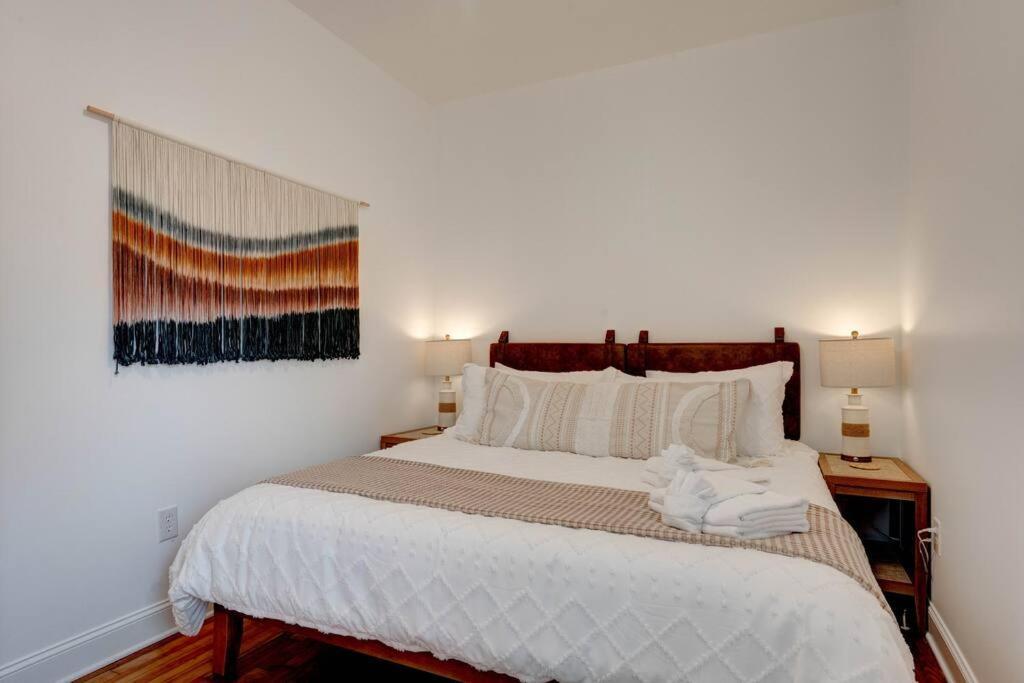 Peaceful Park Circle Getaway Villa Charleston Eksteriør billede